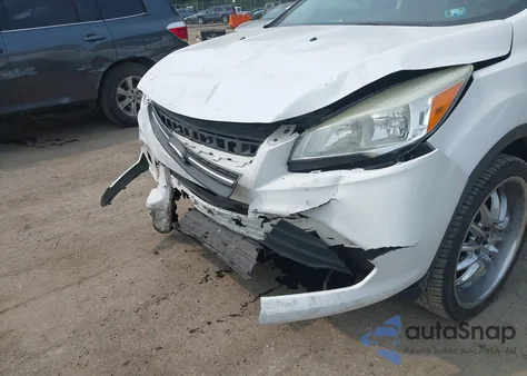 2014 Ford Escape Se from USA, damaged, VIN 1FMCU9G99EUC81141
